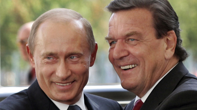 Putin chce exkancelara za mediatora vo vojne Kallasova reagovala tvrdym odmietnutim