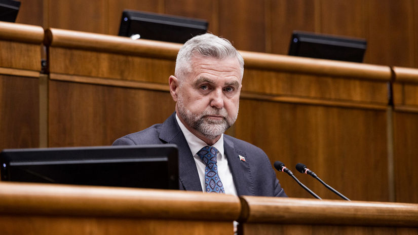 Sicilia mala svoju Cosa Nostra Slovensko gasparovsku mafiu Opozicia vola po odstupeni predsedu parlamentu