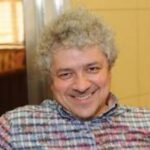 Cenzura v sucasnosti Aj Ai Wej wej nekritizuje len Cinu ale nepriamo a prenikavo aj Zapad