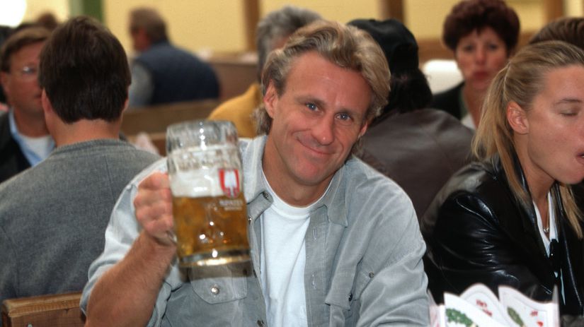 Muzi ho obdivovali zeny milovali ale pravda o sportovej legende je prilis temna bol to biedny zivot
