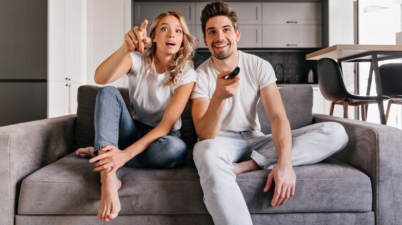 Slováci môžu sledovať dve televízne stanice úplne zadarmo. Táto výhoda však platí len krátko a nie pre každého. 8 Slovaci mozu sledovat dve televizne stanice uplne zadarmo Tato vyhoda vsak plati len kratko a nie pre kazdeho