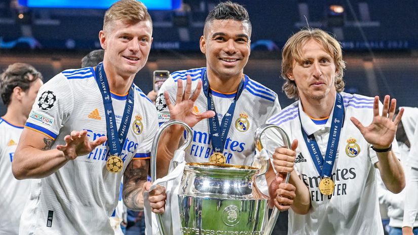 Slovensky futbal sa zameriava na hviezdy Casemiro v satni Humeneho Toure rokuje so Slovanom