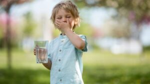 lacna ale nebezpecna znamy retazec stiahne z trhu hracku hrozi riziko udusenia