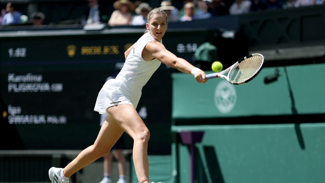 Ceska Pliskova s debaklom Proti favoritke Swiatekovej zskala len styri gemy Tenis Sportweb