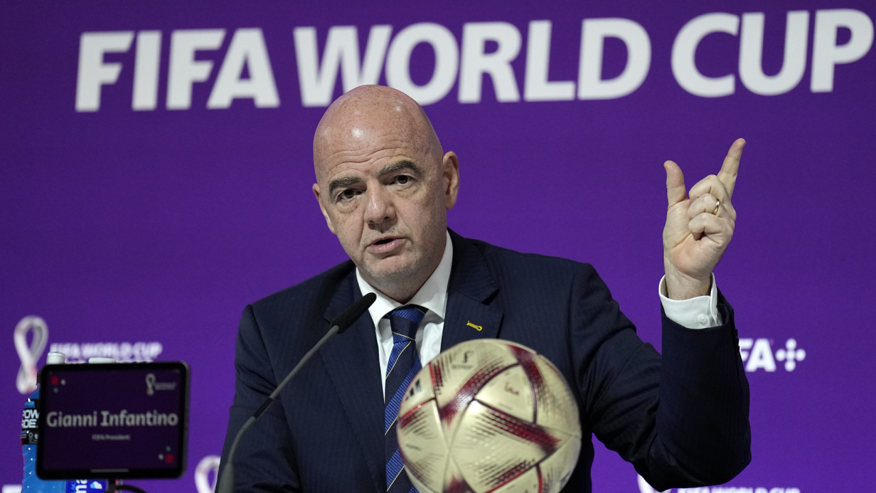 Infantino počas turnaja preletel Zem dvakrát a pol. Neuveríte, koľko zápasov videl - MS 2026 - Futbal - Športweb 7 Infantino poas turnaja preletel Zem dvakrt a pol Neuverte koko zpasov videl MS 2026 Futbal portweb