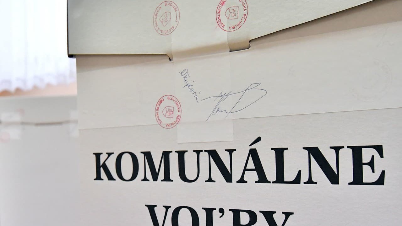 Kto by sa stal predsedom Zilinskeho kraja Prieskum SANEP naznacuje vyrovnany suboj medzi lidrami