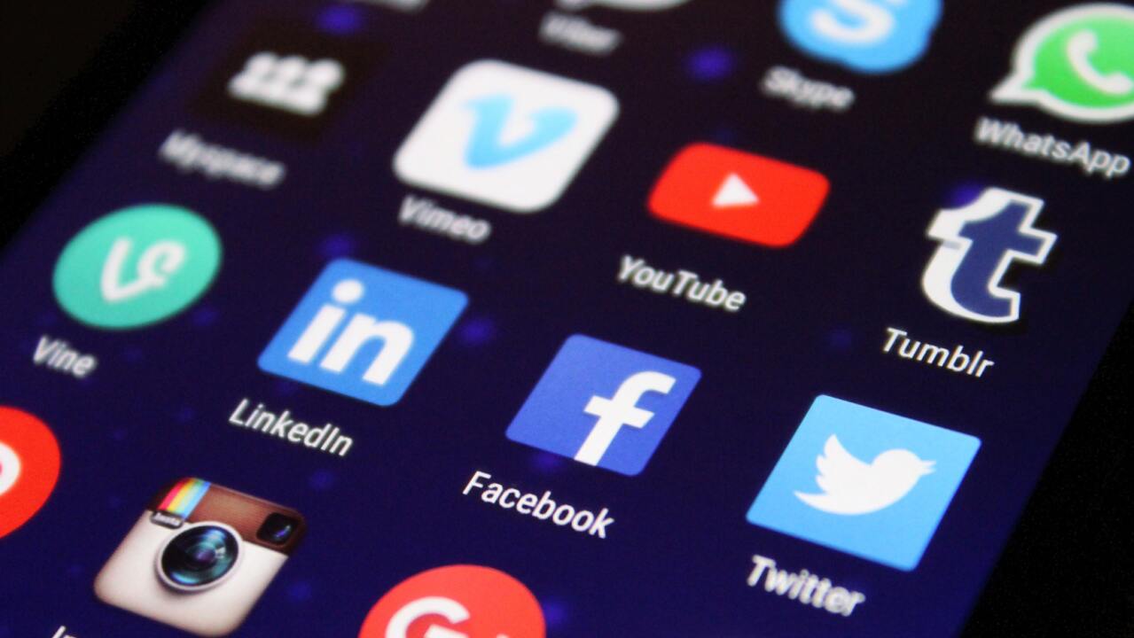 Prvi v Europe Francuzsko schvalilo zakaz socialnych sieti detom Svet Spravy