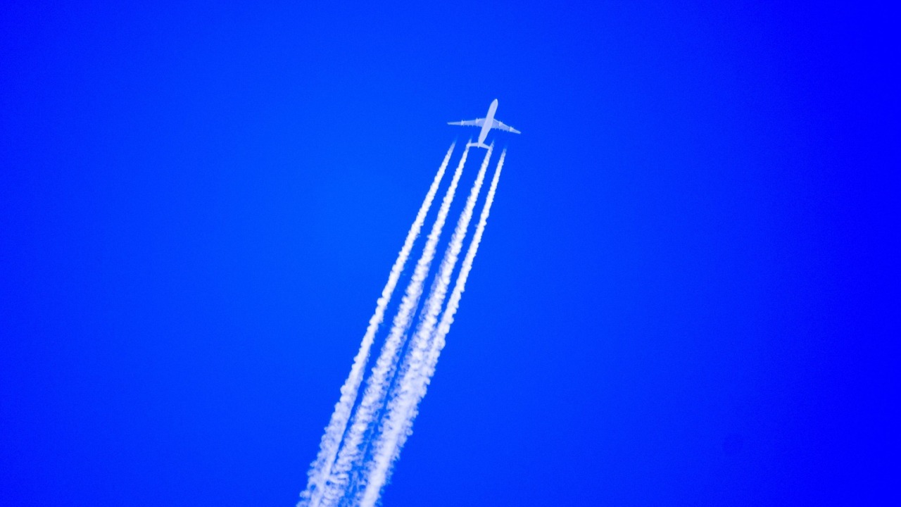 Spravil Brusel osudnu chybu Ryanair stahuje miliony leteniek a Slovensko sa pripravuje na tucny ulovok Zahranicie Cestovanie