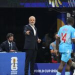 tragedia po bolestivom vyradeni z ms hovorca oznamil na tlacovej konferencii smrt otca trenera ms 2026 futbal sportweb