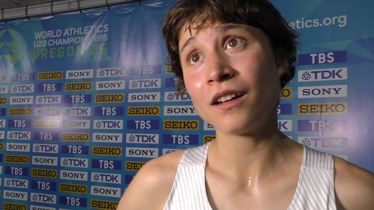 Ako sa vola tato voda Jee velmi som spotena Svrcek sa bavi dalej tesi sa na haluszky aj babku Zuzku Ostatne sporty Sportweb