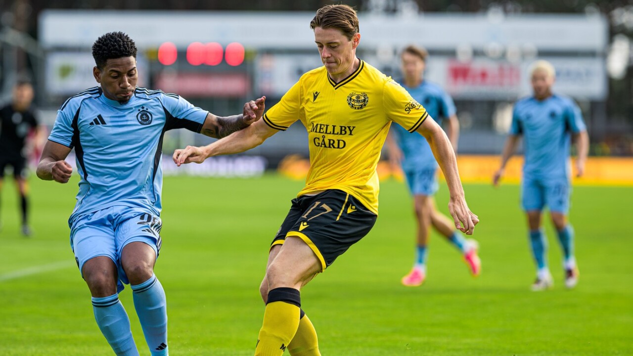 Okrem vyhry dalsi velky bonus pre Slovan V odvete na Tehelnom poli bude Mjallby AIF vyrazne oslabeny Europske pohare Futbal Sportweb