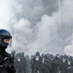 Peklo poas Nemeckho pohra Derby sa vymklo spod kontroly 35 policajtov bolo zranench Ostatn Futbal portweb