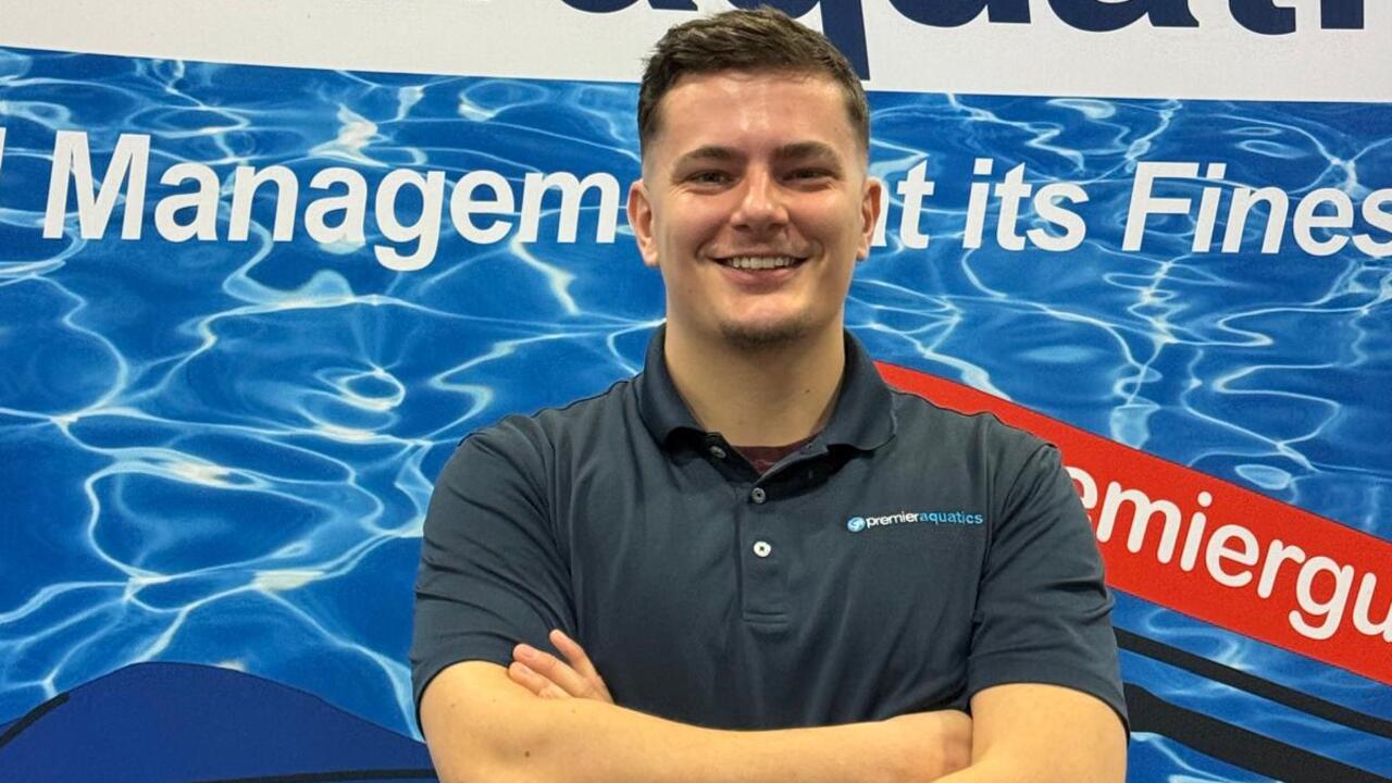 Úspech mladého Slováka v USA: Lukáš má na starosti 36 vodných areálov s obrovskými kontraktmi (rozhovor) 8 Uspech mladeho Slovaka v USA Lukas ma na starosti 36 vodnych arealov s obrovskymi kontraktmi rozhovor
