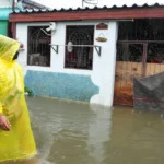 Bangkok zaplavila voda. V uliciach po pás, vyhlásili mimoriadnu situáciu v celom meste