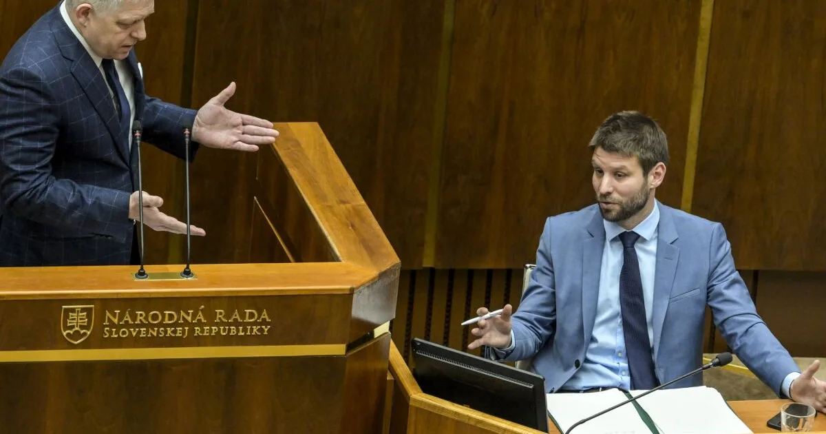 Naháňa Ficovi strach slamený strašiak na neobsadenej progresívnej lodi? 8 Naháňa Ficovi strach slamený strašiak na neobsadenej progresívnej lodi?