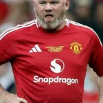 O 40 kíl ľahší a s novým nosom. Hviezdny Wayne Rooney prešiel extrémnou premenou