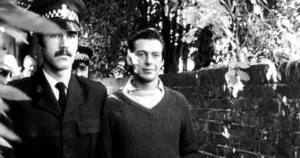 41 rokov za mrežami. Odborníčka odhalila nezrovnalosti na fotografiách