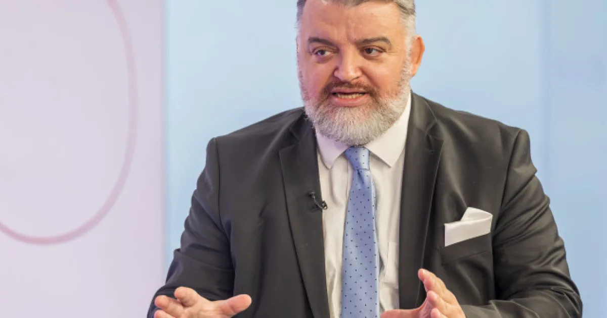 Chmelár varoval Fica pred zbraňou z roku 2002