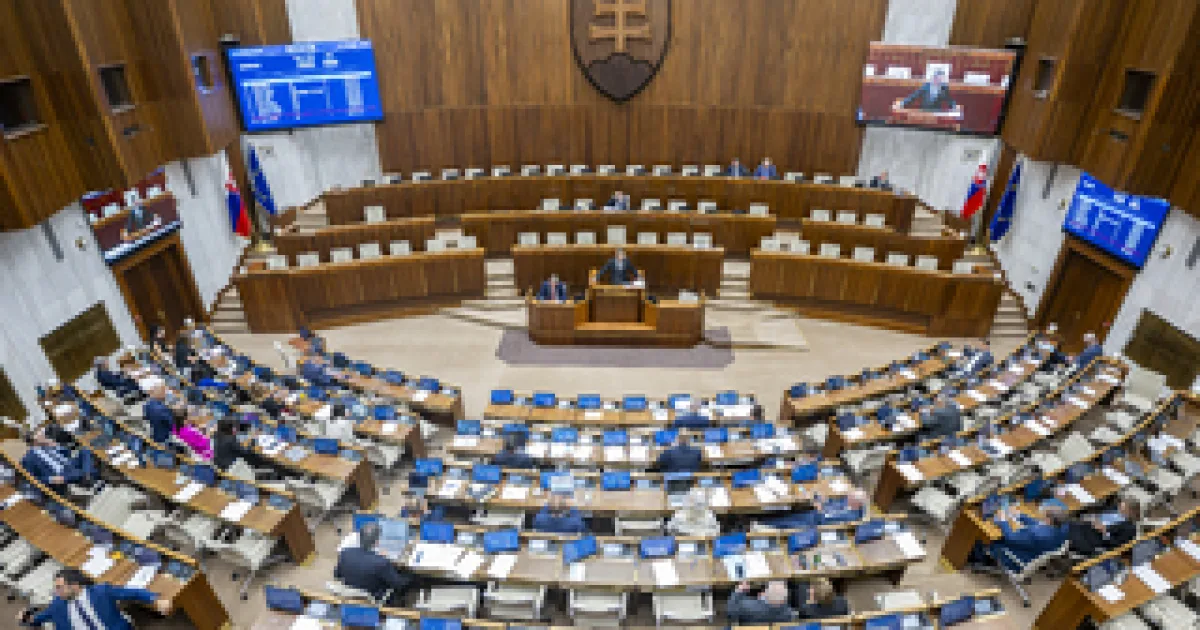 Čo ak rozpočet neprejde? Padne vláda? Koalícia má zadné vrátka, upravila si pravidlá