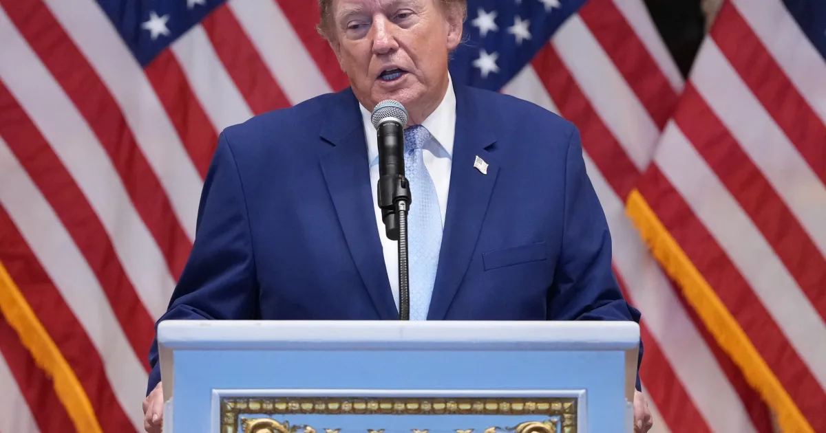 Deficit USA vzrástol o 12 % na takmer dva bilióny, Trumpa clá nepodržali
