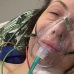 Druhé rande na Tinderi sa skončilo ochrnutím, Britka vďaka nemu našla životnú lásku