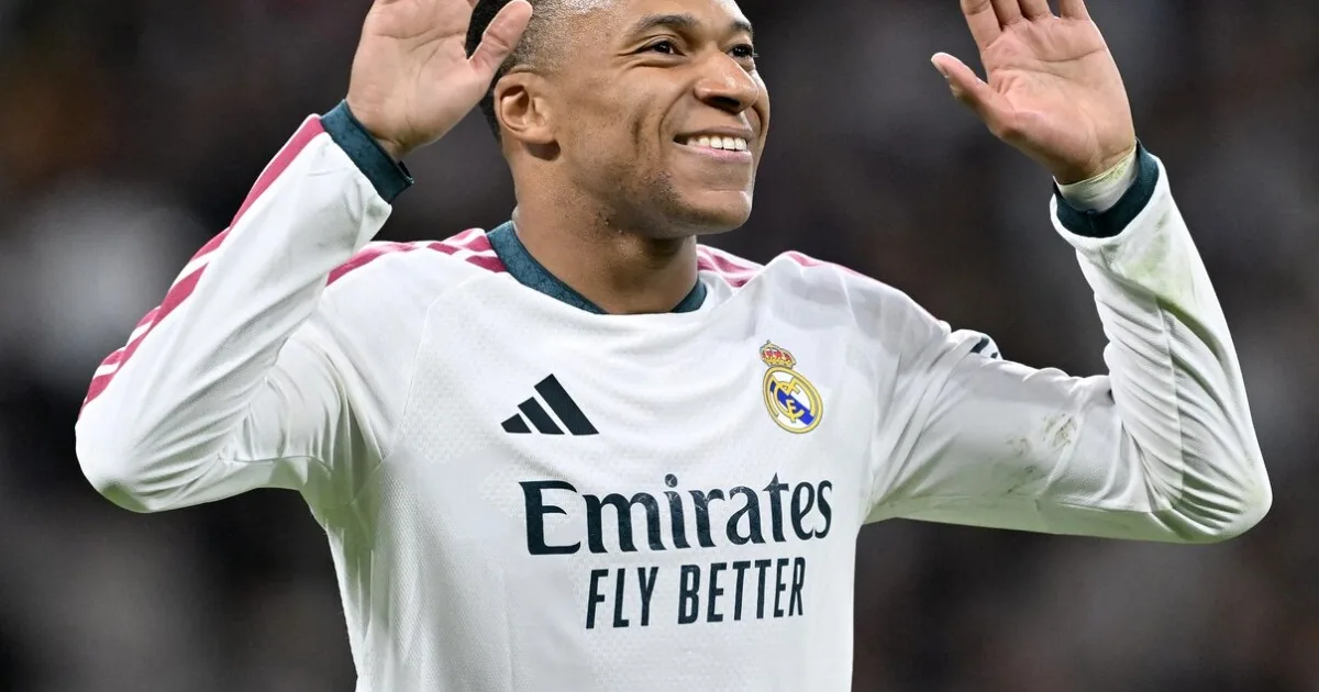 Dvojgólový Mbappé řídil výhru Realu Madrid. Na Barcelonu ztrácí šest bodů