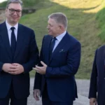 Dvojzáprah porazených: Vučič si volá Orbána, rokovať budú o návrate k moci