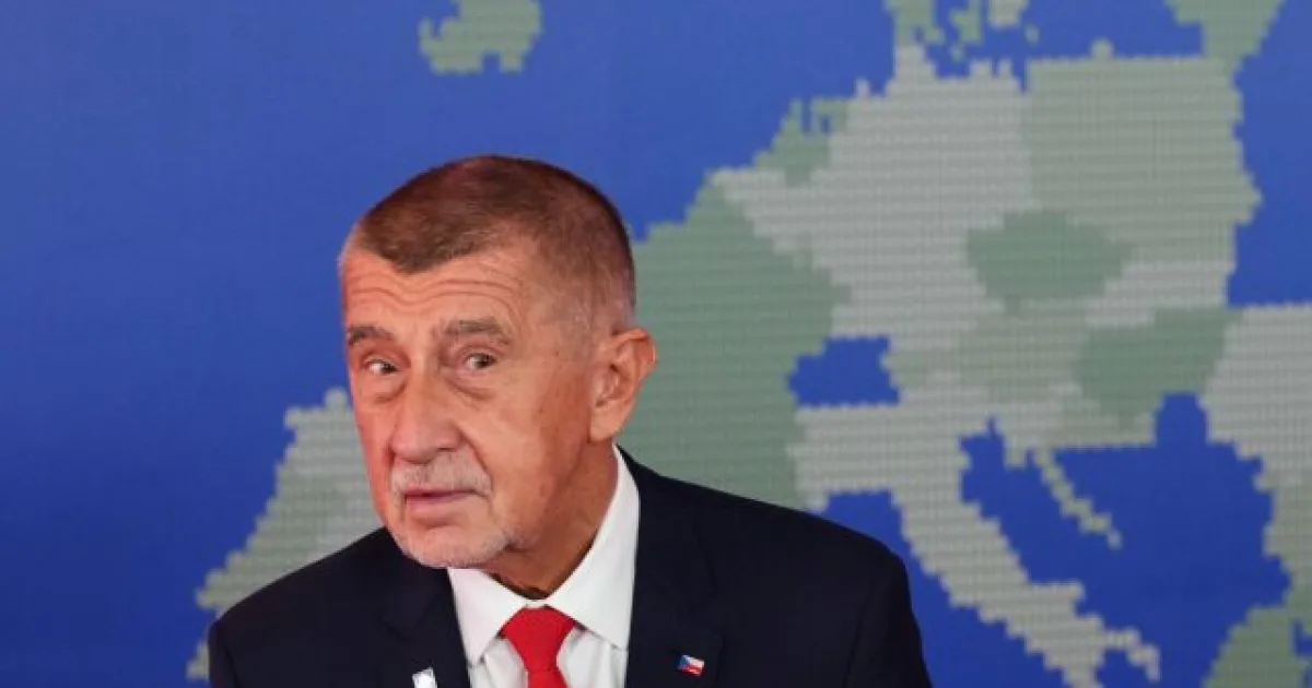 Fico ide za Babišom do Prahy. Premiéri odhalia symbol česko-slovenského priateľstva