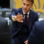 Francúzsko čaká búrlivý víkend, do ulíc vyrazí 70-tisíc policajtov