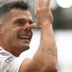 Futbalista priznal strach z očkovania, prišiel o reprezentáciu