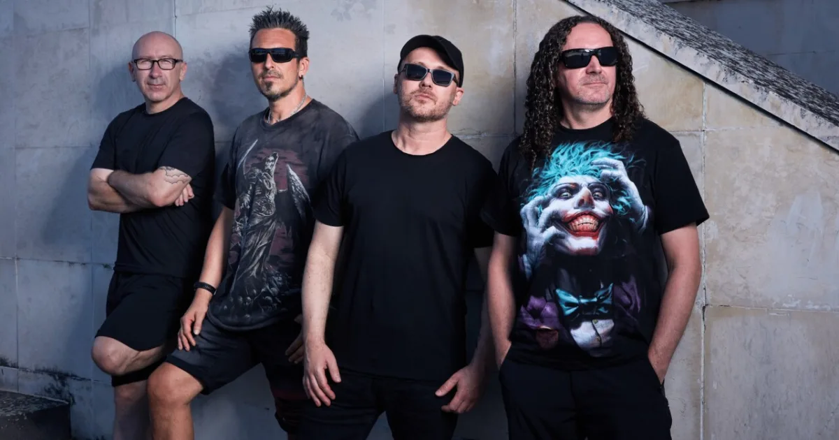 Horkýže Slíže frontman ukázal na dovolenke mladšiu partnerku a dcérku