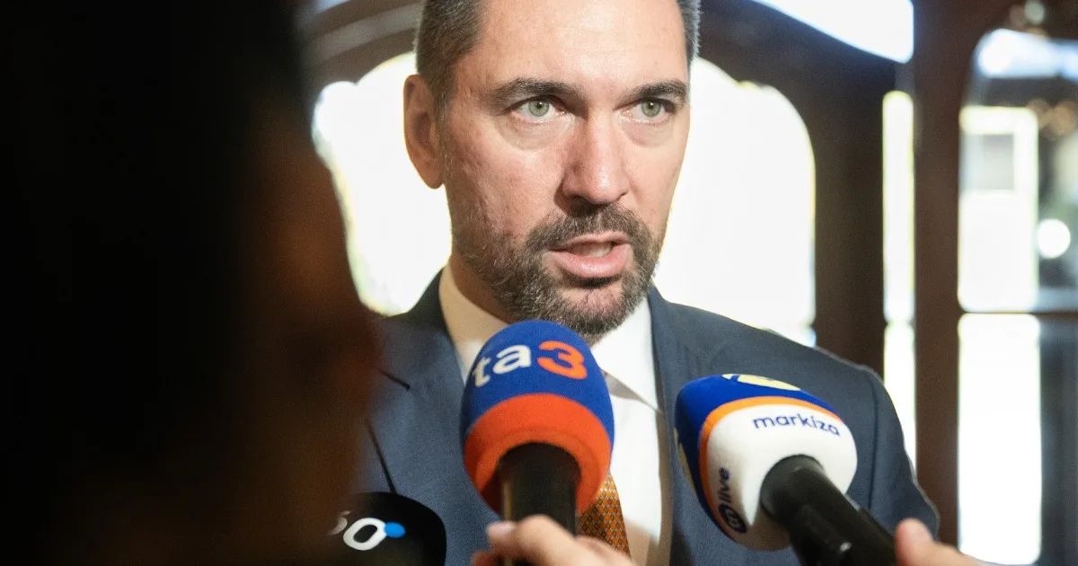 Matovičovci hovoria o „biznise storočia“ u Takáča. Dohodnuté, tvrdí minister iné 7 Matovičovci hovoria o „biznise storočia“ u Takáča. Dohodnuté, tvrdí minister iné