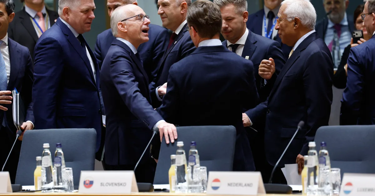 Migrácia na summite EÚ: vyhrotená debata, dvaja lídri použili silné slová