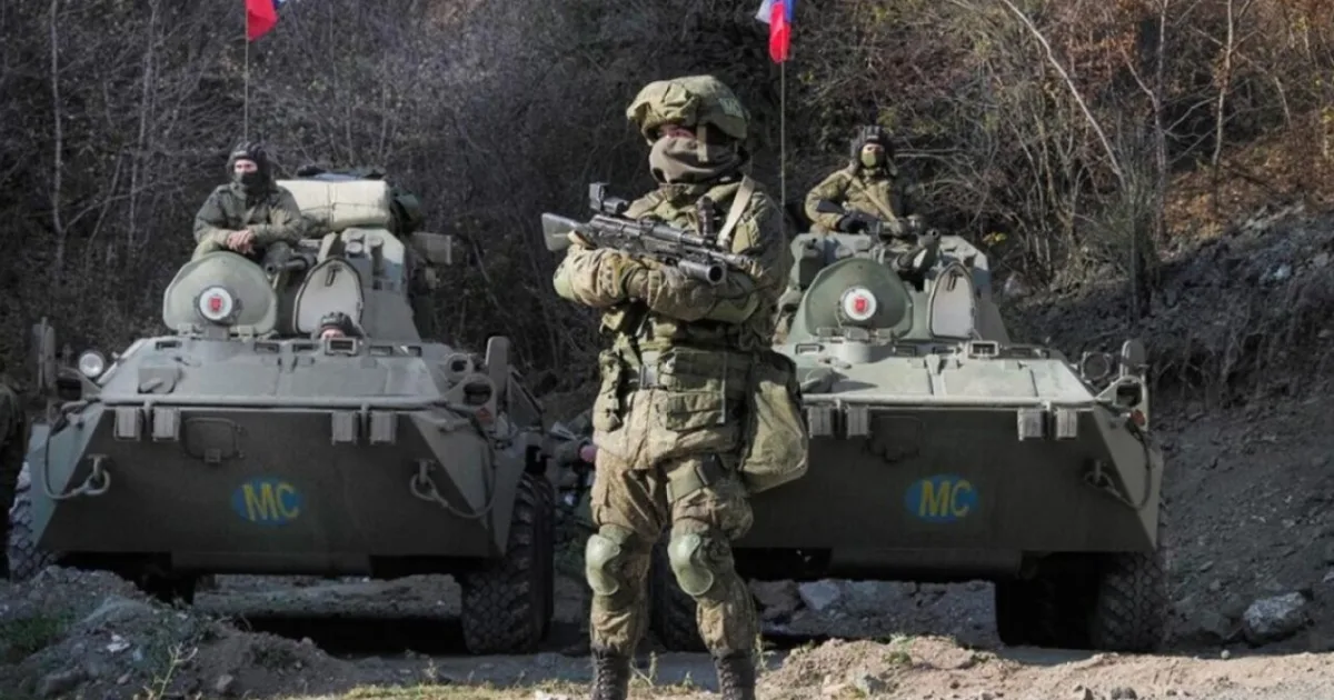 Nočný raketový úder na Kyjev, Moskva hlási zostrelenie stoviek dronov