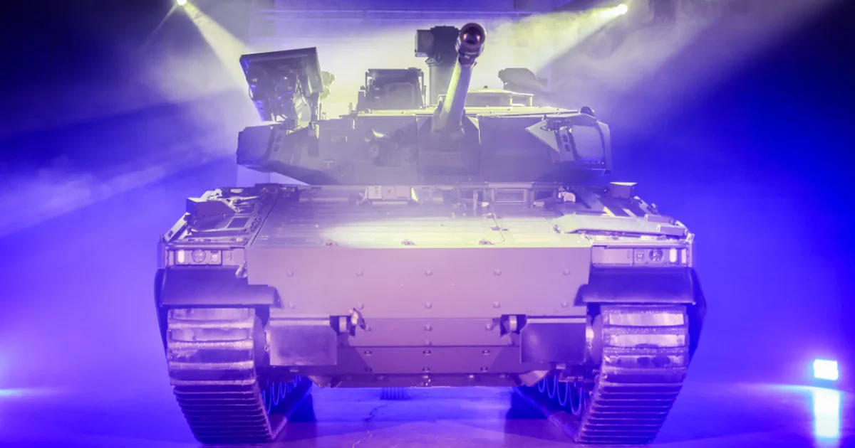 Novú pásové obrnené vozidlá CV9035 MkIV pre slovenskú armádu úspešne zvládli náročné testy