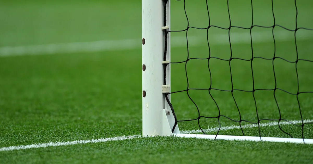 Poslanci zo Slovenska a Česka odohrajú futbalový zápas, ktorého výnos pomôže dobréj veci