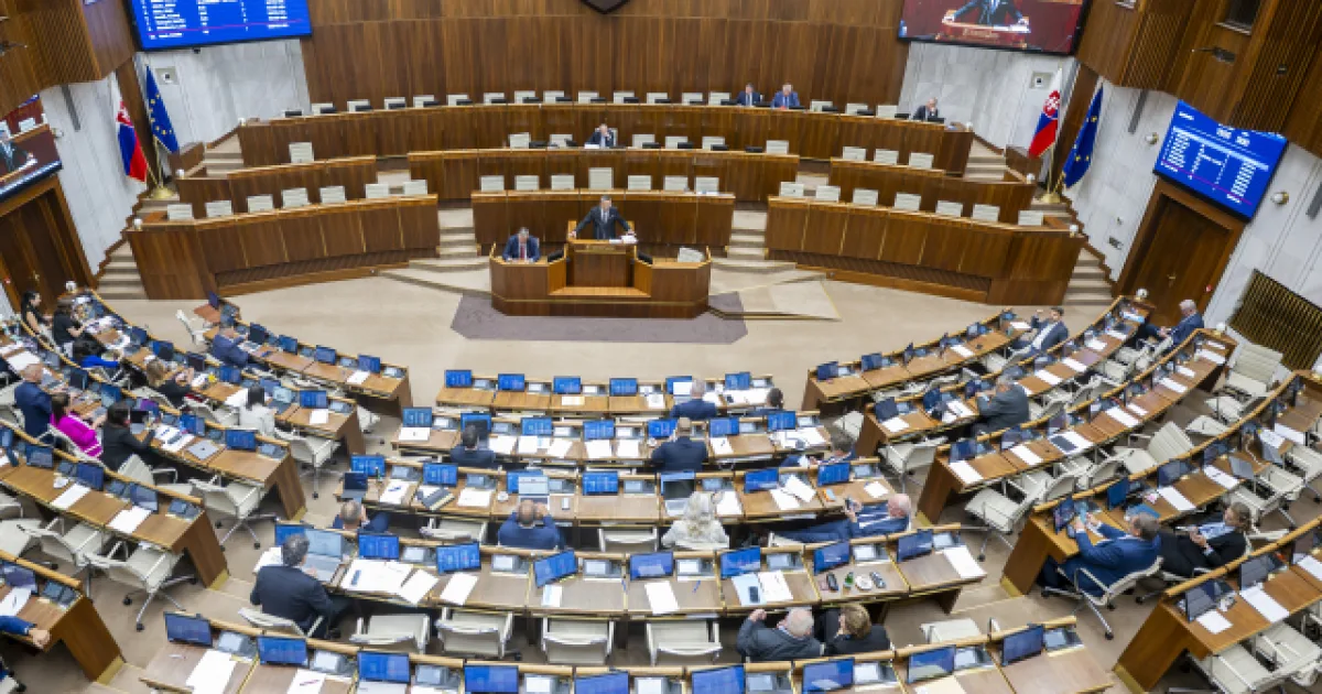 Prieskum ukázal, komu by chýbali hlasy na vládu: PS pred Smerom, SaS s najväčšou stratou