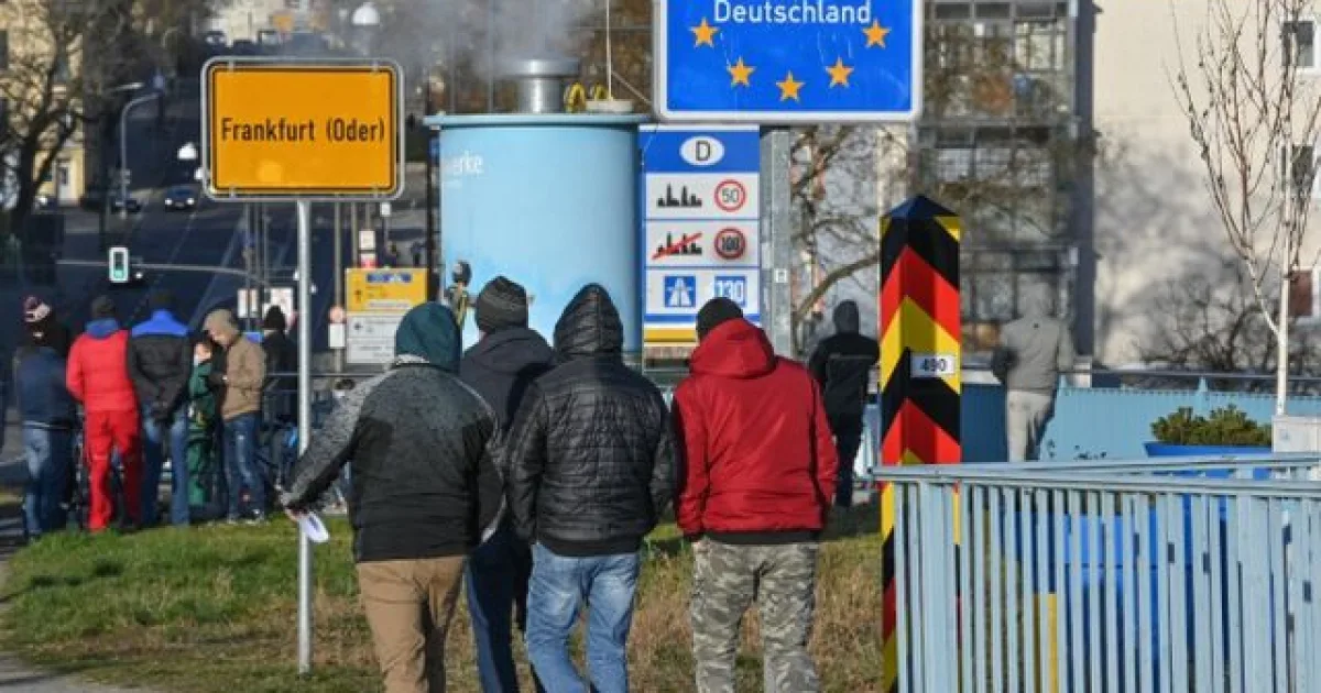 Regionálne samosprávy bijú na poplach, minuté peniaze na vlaky. Od Merza chcú pomoc