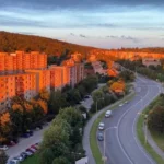 Ročný plat nestačí na byt: Koľko štvorcových metrov kúpite za celoročnú mzdu?