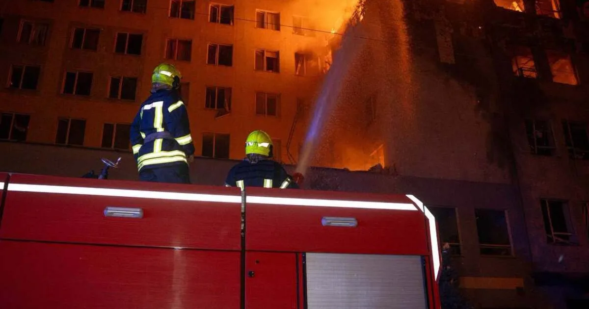Rusko opäť útočilo v noci. V Kyjeve vypukli požiare, Odesa hlási škody na infraštruktúre 7 Rusko opäť útočilo v noci. V Kyjeve vypukli požiare, Odesa hlási škody na infraštruktúre