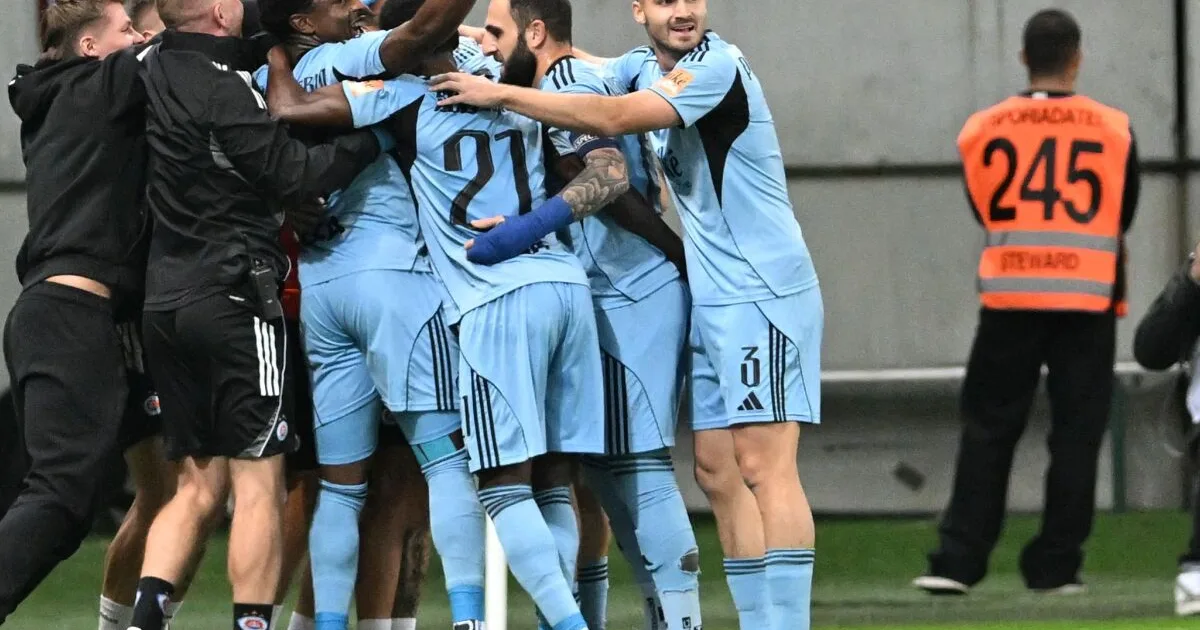 Slovan si z Trenčína vezie body, Dunajská Streda uspela v Košiciach