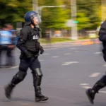 Šokujúci incident na škole: Pätnásťročný žiak zaútočil mačetou na spolužiakov
