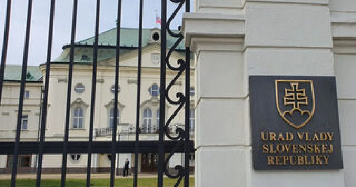 Šuster: Sme v tom až po uši, na obyvateľa dlh vyše 16-tisíc eur