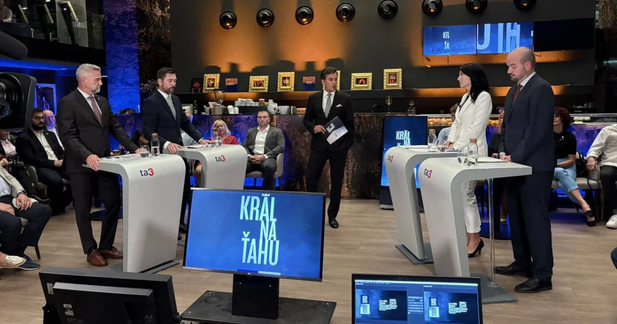 Takáč: Šéf NKÚ chce byť kandidátom opozície, preto kritizuje rozpočet