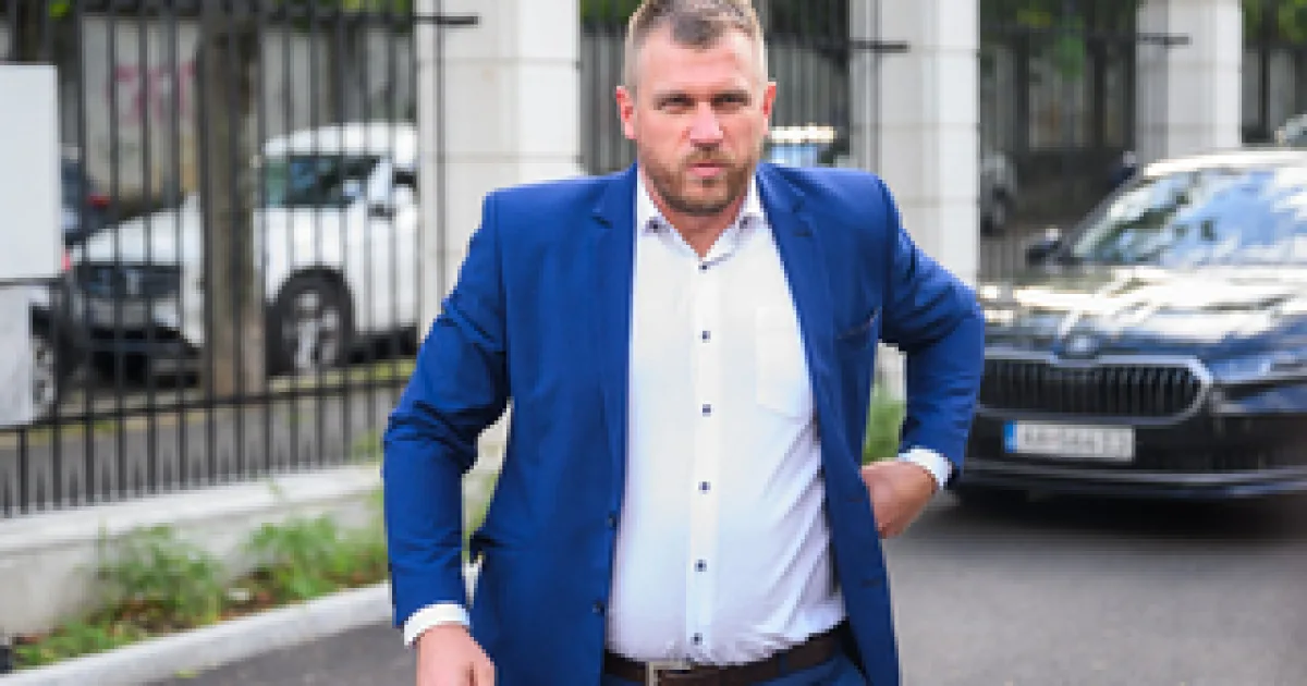 Taraba je klamár v obleku, tvrdí Kuffa. Karas: Ficova vláda je najslabšia
