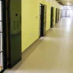 Zomrel český vrah, ktorý zaživa upálil známeho a znásilnil dieťa