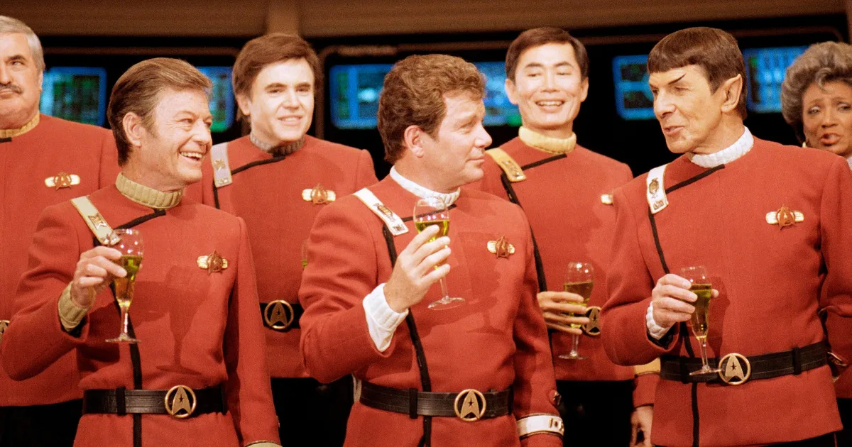 Zomrel Walter Koenig († 90), hviezda legendárneho Star Treku 7 Zomrel Walter Koenig († 90), hviezda legendárneho Star Treku